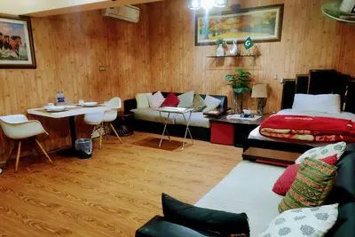 Image de Cozy 1-bedroom with private entrance, private bathroom Ac, WiFi in Dha Karachi