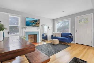 Image de 3 bed 2 bath near German Village + Garage