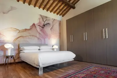 Image de Cozy attic in a prestigious historic building, medieval center Viterbo
