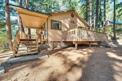 Image de Cozy Cabin Retreat Minutes from Cle Elum-Adventure &Relaxation Await!