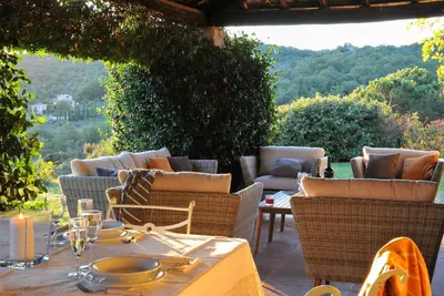 Image de 4-bedroom stonehouse with stunning pool in the Chianti countryside with WiFi, Ac