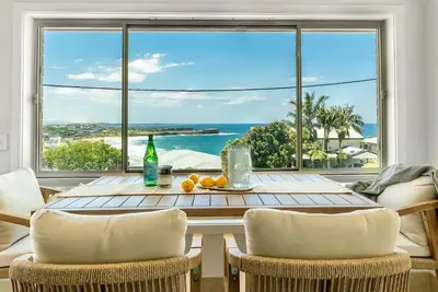 Image de Bella Dawn – Bombo Beach Views