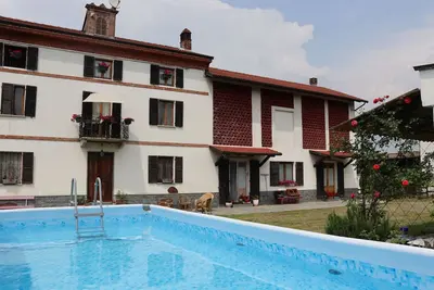 Gabry Guest House a Hold House in the hills with pool &  WiFi, Ac