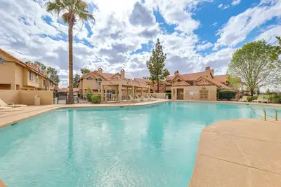 Image de 2 Mi to Dtwn: Condo w/ Patio in Mesa!