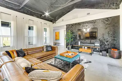 Image de 6 Mi to Lake Tawakoni: Texas Family Home