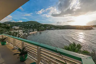 Image de Make Good Waves- Ocean View 2 Bed & 2 Bath