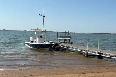 Image de Chrissy’s Place: Lakefront/Boat Ramp/Dock/Kayaks