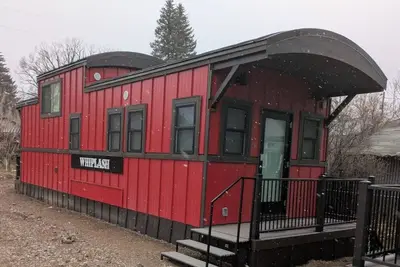Image de Chama Crossing - Caboose-Whiplash