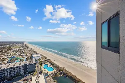 Image de Newly Updated 1-bedroom condo with amazing ocean views