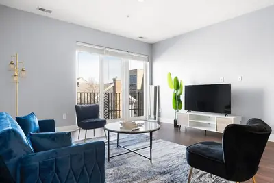 Bella Vista Downtown 2br 2ba