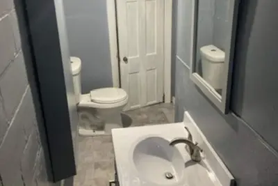 Image de Spacious 5-bedroom house in Maple Heights
