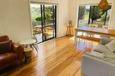 Image de Sunny Waiheke Home near 3 beaches and Oneroa Village
