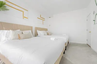 Image de Luxury 5br Massive Home Nyc Free Parking + Office