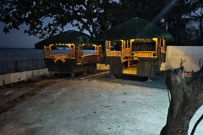 Image de Lovely campground or open kubos in Victoria, Alaminos for a relaxing getaway.