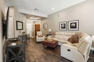 Image de Charming 3-bedroom furnished, home with WiFi, Ac in Spanish Hills Camarillo