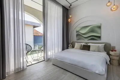 Image de Brand New Luxury 5 Stars Designer Villa by Amare Villas