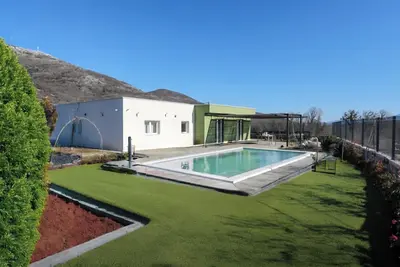 Image de Villa Gariful - Sleeps 10 - Pool - HotTub - PetsOK