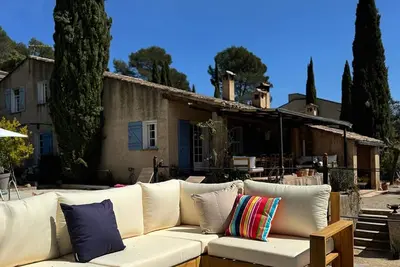 Image de Luxury Provence Bastide, Sleeps 12 with Pool