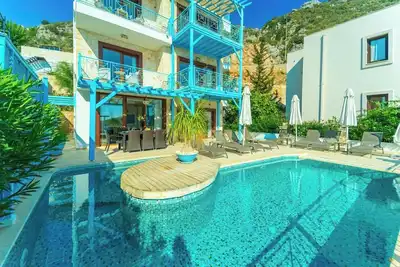 Image de Spacious 4 bedroom Villa sleeping up to 10 guests with private Pool