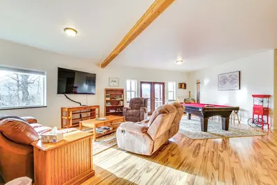 Image de Panoramic Mtn Views: 5-Acre Escape in Palmer!