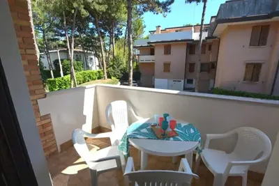 Image de Appartement confortable avec balcon pour 9 personnes à Lignano Sabbiadoro