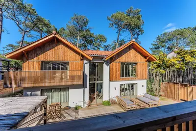 Image de Villa de luxe avec piscine et dépendance - Lacanau Océan