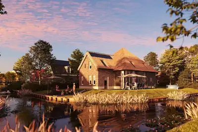 Image de Detached group accommodation for 14 people