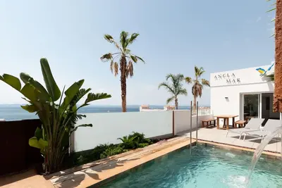 Image de Luxury villa con piscina privada y vista al mar (Ancla Mar nº5)