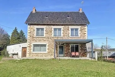 Image de Grande Maison avec 5 chambres a la campagne