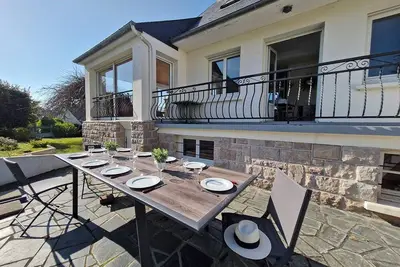 Image de Grande maison, 10 à 14 pers, vue mer, 5mn du centre. Plages & golfs à proximité.