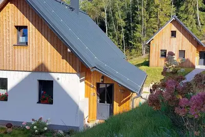 Image de Magnifique maison de vacances privée pour 7 personnes avec Wifi, terrasse et parking