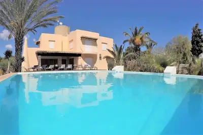 Image de Villa With Large Swimming Pool 2km From Ibiza