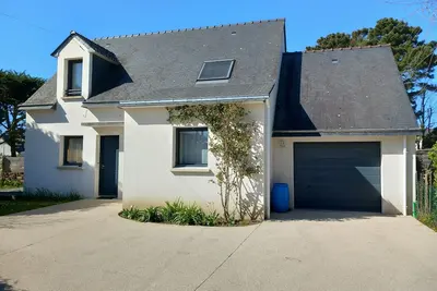 Image de Carnac Villa récente 4 chambres, proche du bourg et des plages Petit jardin clos