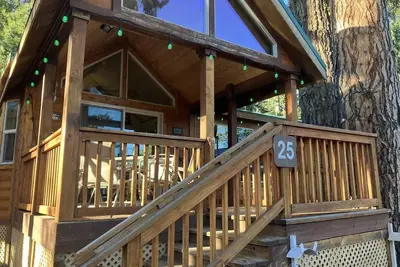 Image de Cabin #25 at Hyatt Lake Resort
