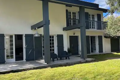 Image de Maison individuelle – 4 chambres – proche plage et port, confort et tranquillité