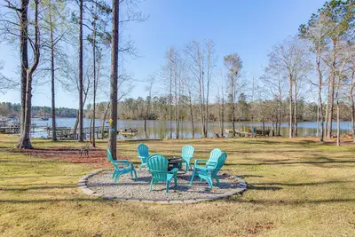Image de Private Dock, Fire Pit: Lake Murray Family Escape!