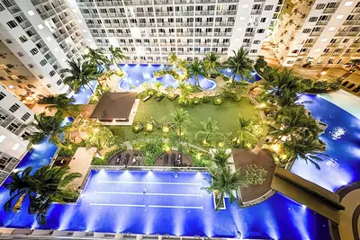 Image de Shore Residences Tower A/B Main Lobby Entrance