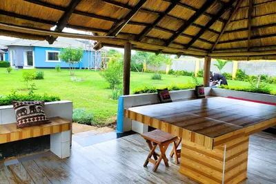 Image de Spacious Luxury Retreat w\/ Private Pool & Outdoor Lounge – Sleeps 22