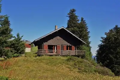 Image de \"Les Rondins\", chalet Guzet neige, départ direct piste et rando, vue panoramique