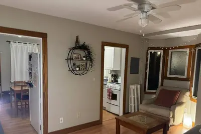Image de Prime Westdale location with Free Coffee & Breakfast -with3 bedrooms in Hamilton