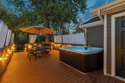 Image de The Luxe/Hot Tub/Playground/12 Min to Horse Park