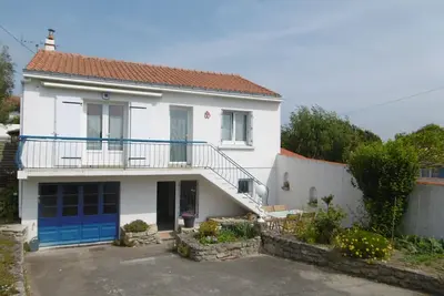 Image de Maison à Barbâtre - Proche Plage, 8 pers, Jardin, Wifi, Animaux admis