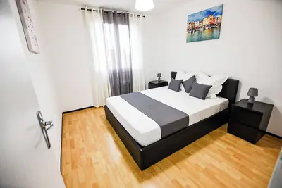 Image de Apparemment T3 proche du stade velodrome et de la plage