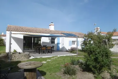 Image de Maison Confortable Barbâtre 4/6 Pers - Proche Plage et Commerces - WiFi Gratuit