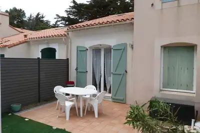 Image de Noirmoutier : Maisonnette en résidence près de la plage, 5 pers, animaux admis