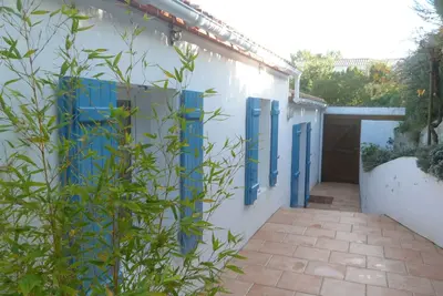 Image de Maison à Barbâtre, accès direct plage, animaux admis