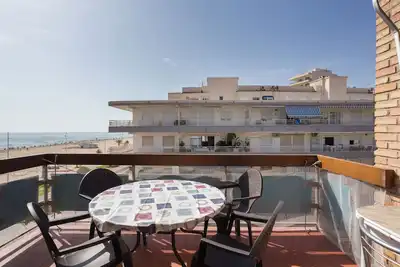 Appartement 'Frente Al Mar' avec vue sur mer et balcon