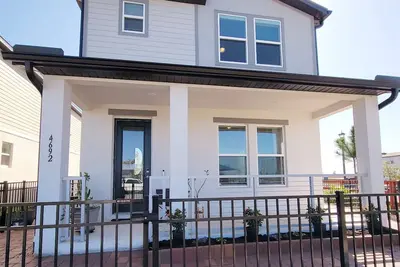 Image de Charming 3-bedroom house with fitness room, WiFi in welcoming Saint Cloud