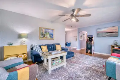 Image de Water views 2-King Bedrooms • Ami Ferry & Shops