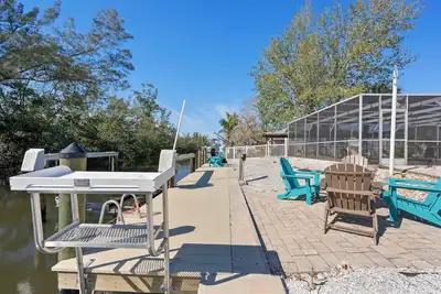 Image de ⚓Mermaid Bay! Canal Front, Pool, Dock & More! ⚓